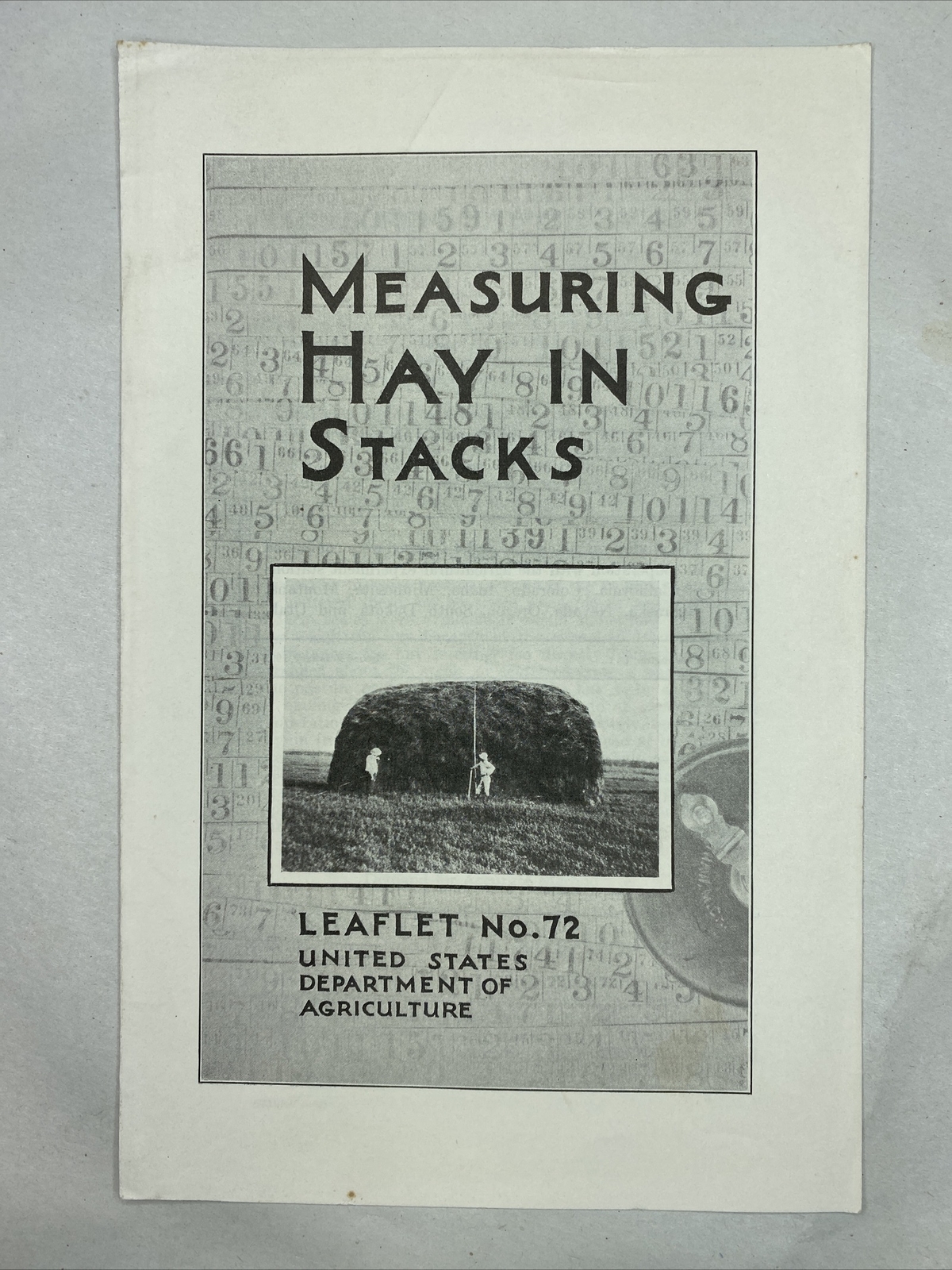 1939 USDA Farmers’ Bulletin No. 72 Measuring hay in stacks