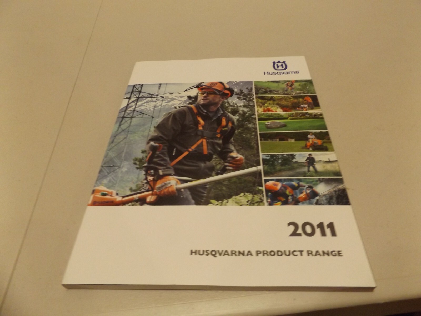 HUSQVARNA 2011 PRODUCT RANGE, LIT # 577 71 70-05 2011