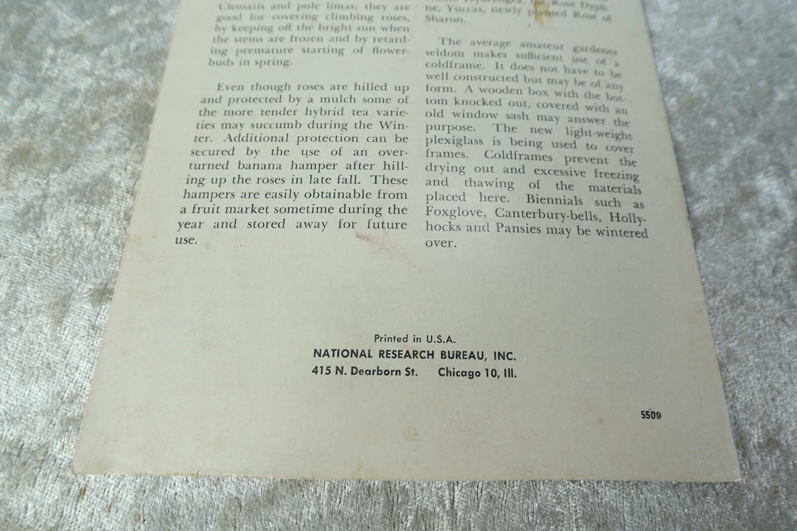 3 Vintage 1953, ’55 Vegetable Flower Gardener Handbooks Park Seed Catalog 1976
