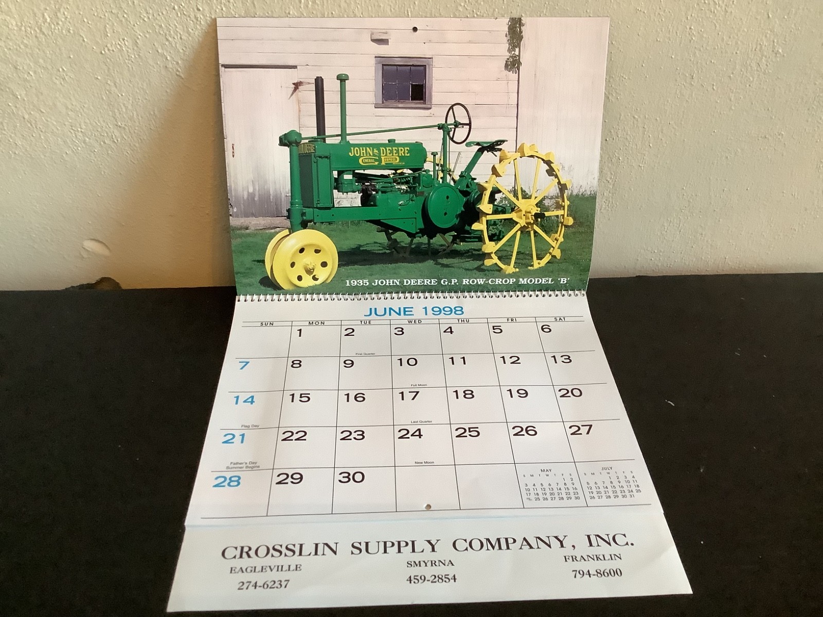 Vintage 1998 Crosslin Supply Company Classic Farm Tractors Calendar