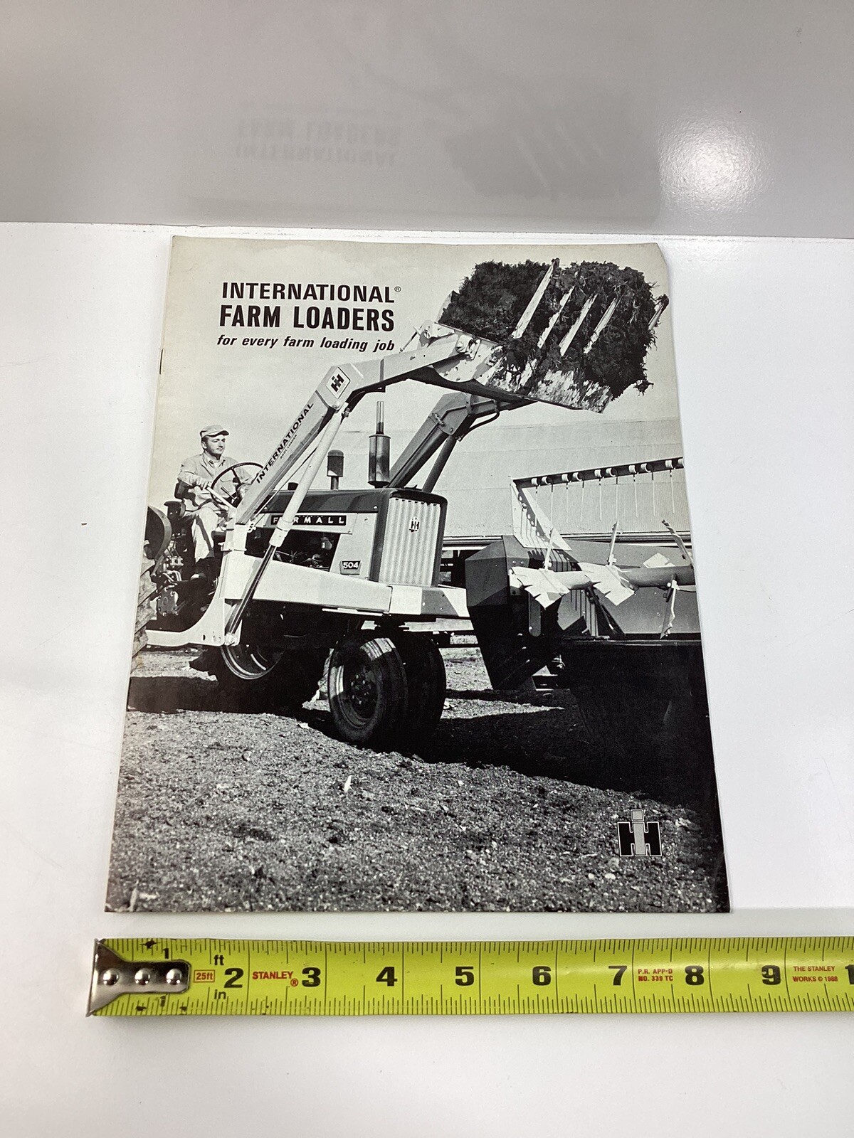 International Harvester Farm Loaders For 1965 Brochure FCCA