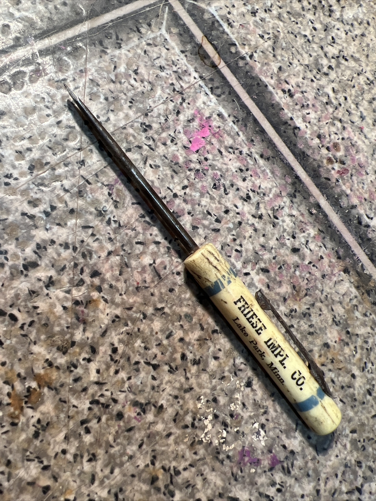 Vintage Advertising Mini Screwdriver Friese Impl Co International Lake Park MN