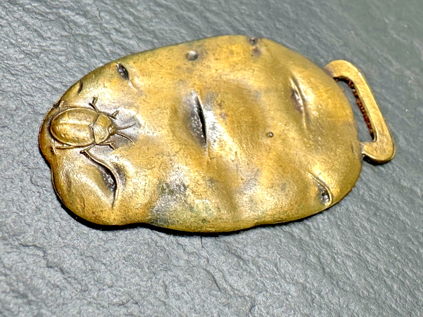VINTAGE IRON AGE POTATO MACHINERY “THE POTATO” WATCH FOB WITHOUT ADVERT N809
