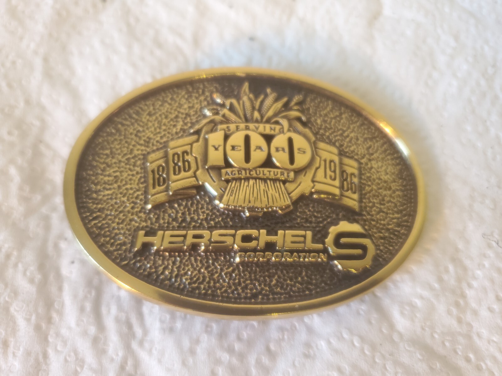 Metal Belt Buckle Herschel Corporation 100 Years 1886 1986 Serving Agriculture