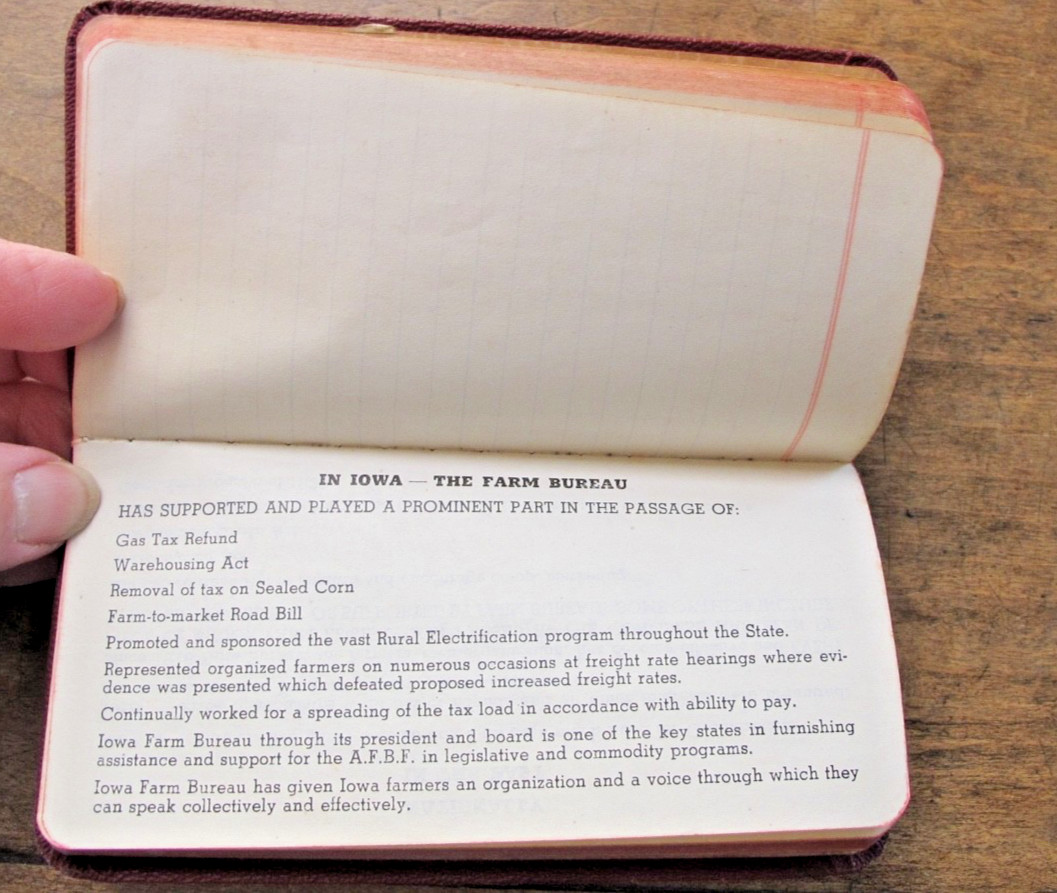 LOT OF VTG FARM POCKET LEDGERS AND GESTATION CHART ADVERTISING PROMOTIONS