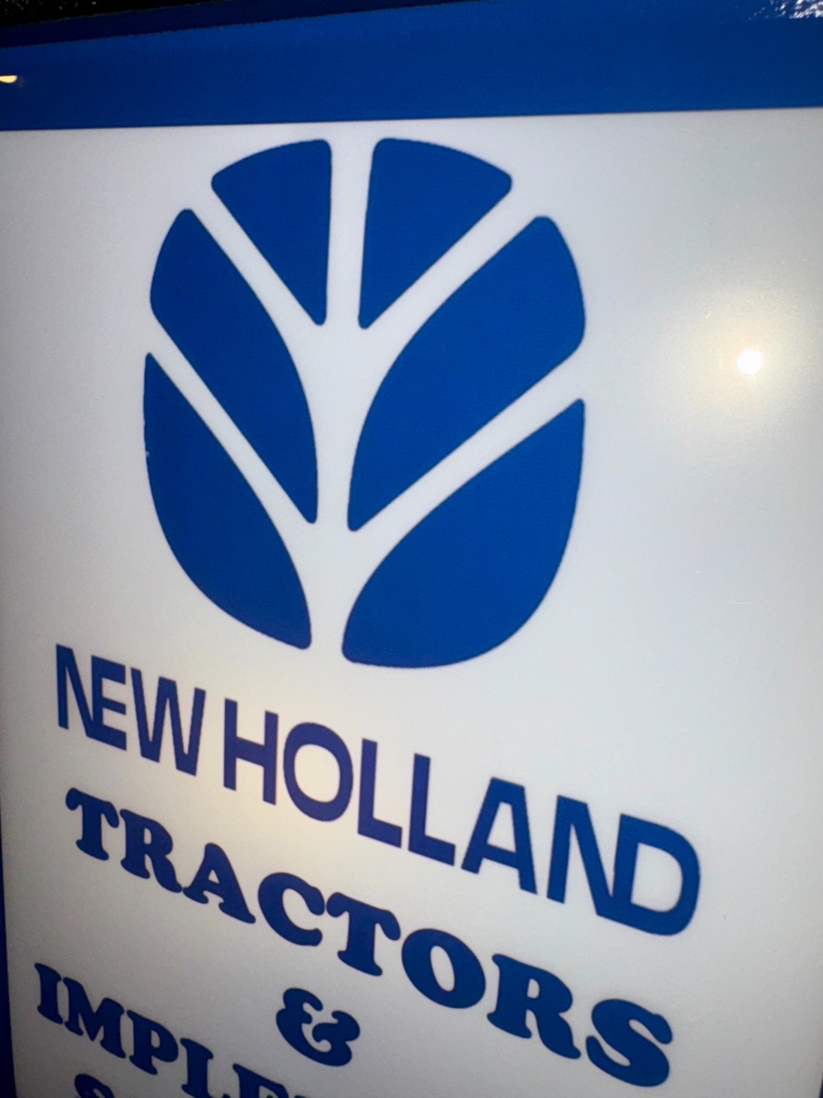New Holland Farm Tractors Barn Dealer Garage Retro Advertising Lighted Sign