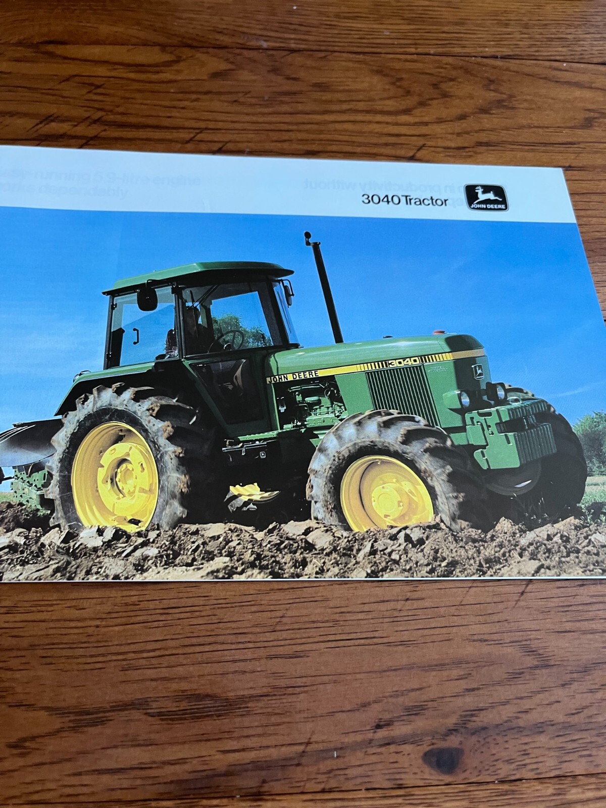 John Deere 3040 Tractor English For 1985 Brochure AMIL21 ver2