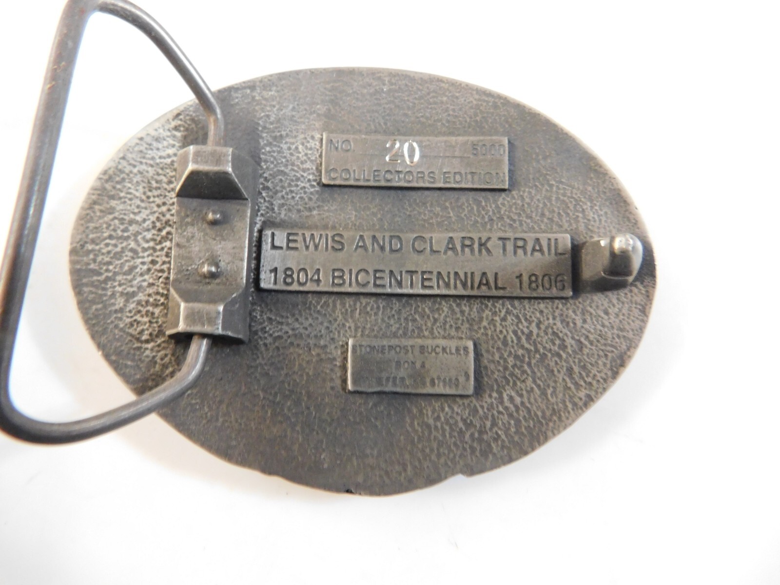 LEWIS & CLARK TRAIL BELT BUCKLE BIECENTENNIAL NEW STONE POST BUCKLE CO.