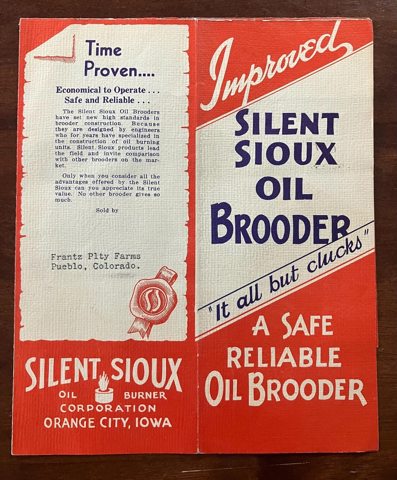 1930’s Silent Sioux Oil Brooder Fold Out Advertising Brochure Frantz Poultry Far
