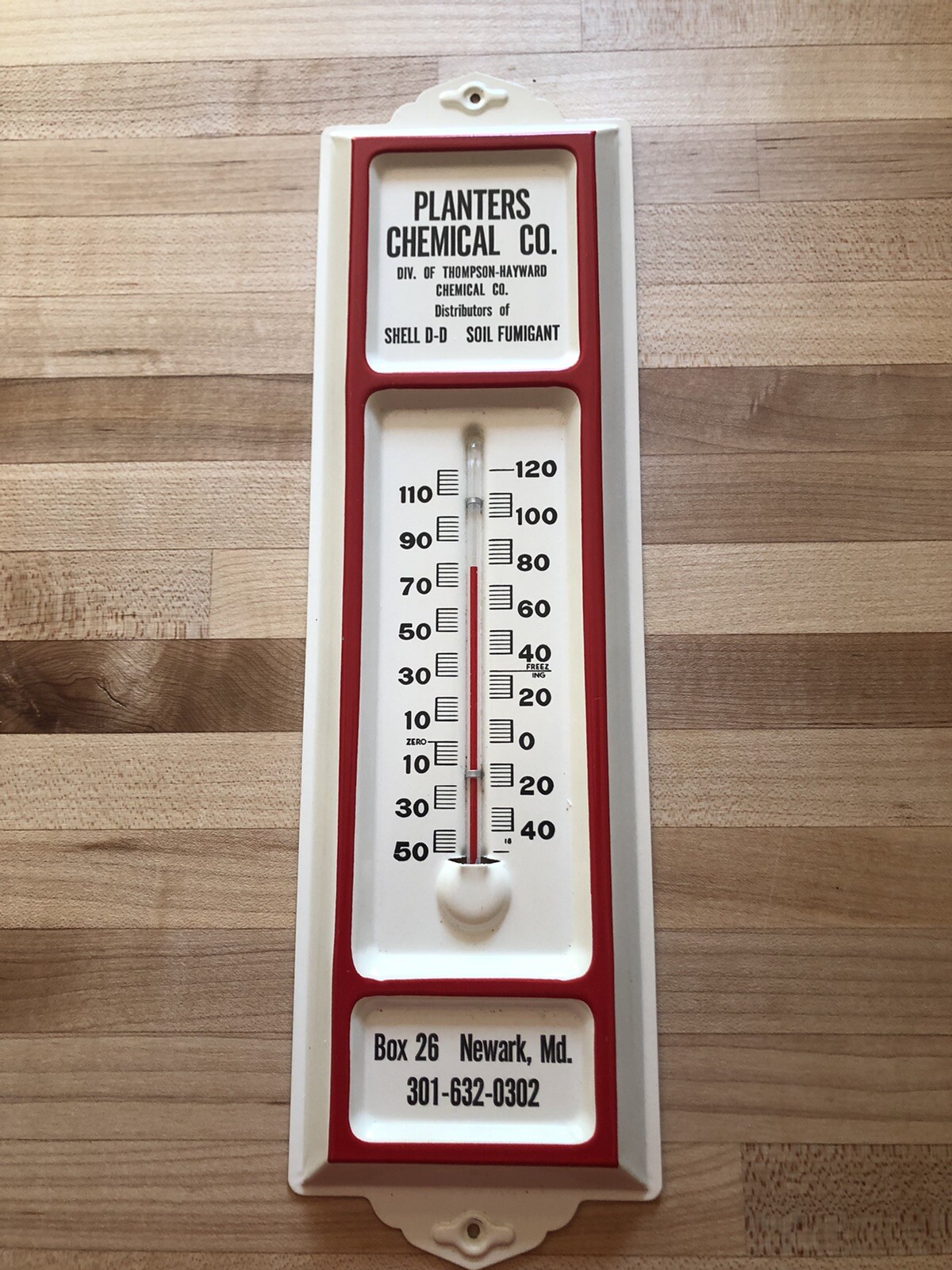 Vintage Planters Chemical Co. Tin Thermometer Sign Maryland /Delaware