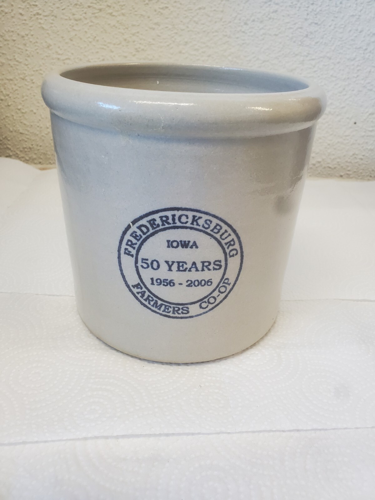 6″ Red Wing Crock Fredericksburg Farmers Cooperative 50 Years 2006 Iowa Grain