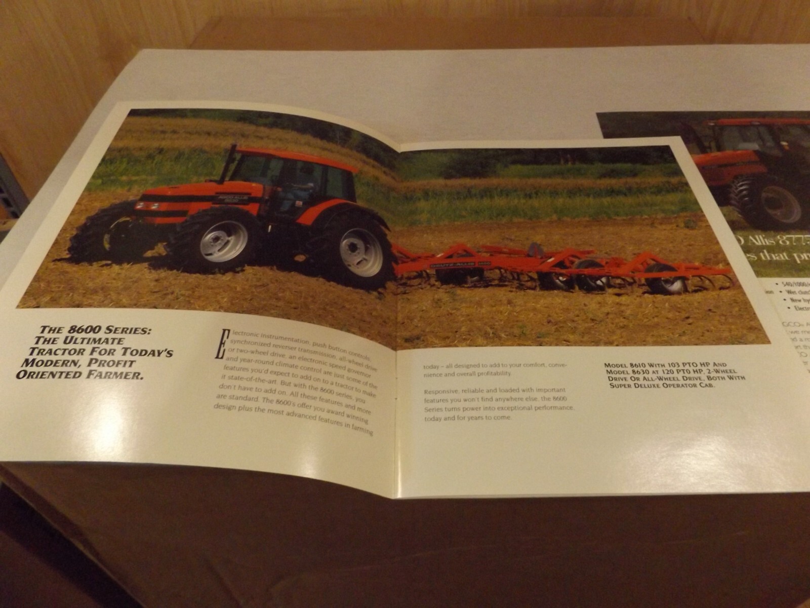 2-pc AGCO ALLIS 8600 SERIES, 8775 & 8785 TRACTORS. LIT # 79014942