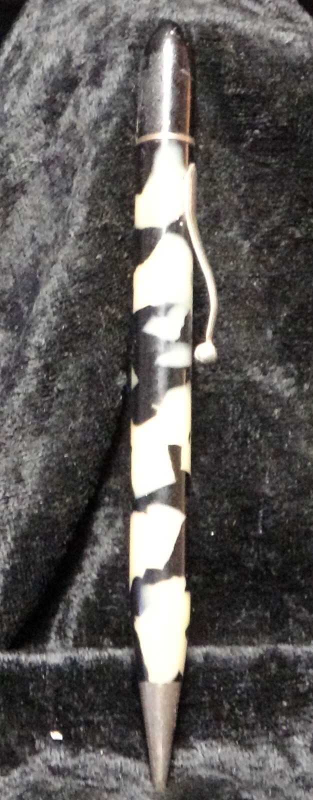 Vintage 1936 Mechanical Pencil Mid-West Implement Dealers Ass’n. Zebra B/W Works