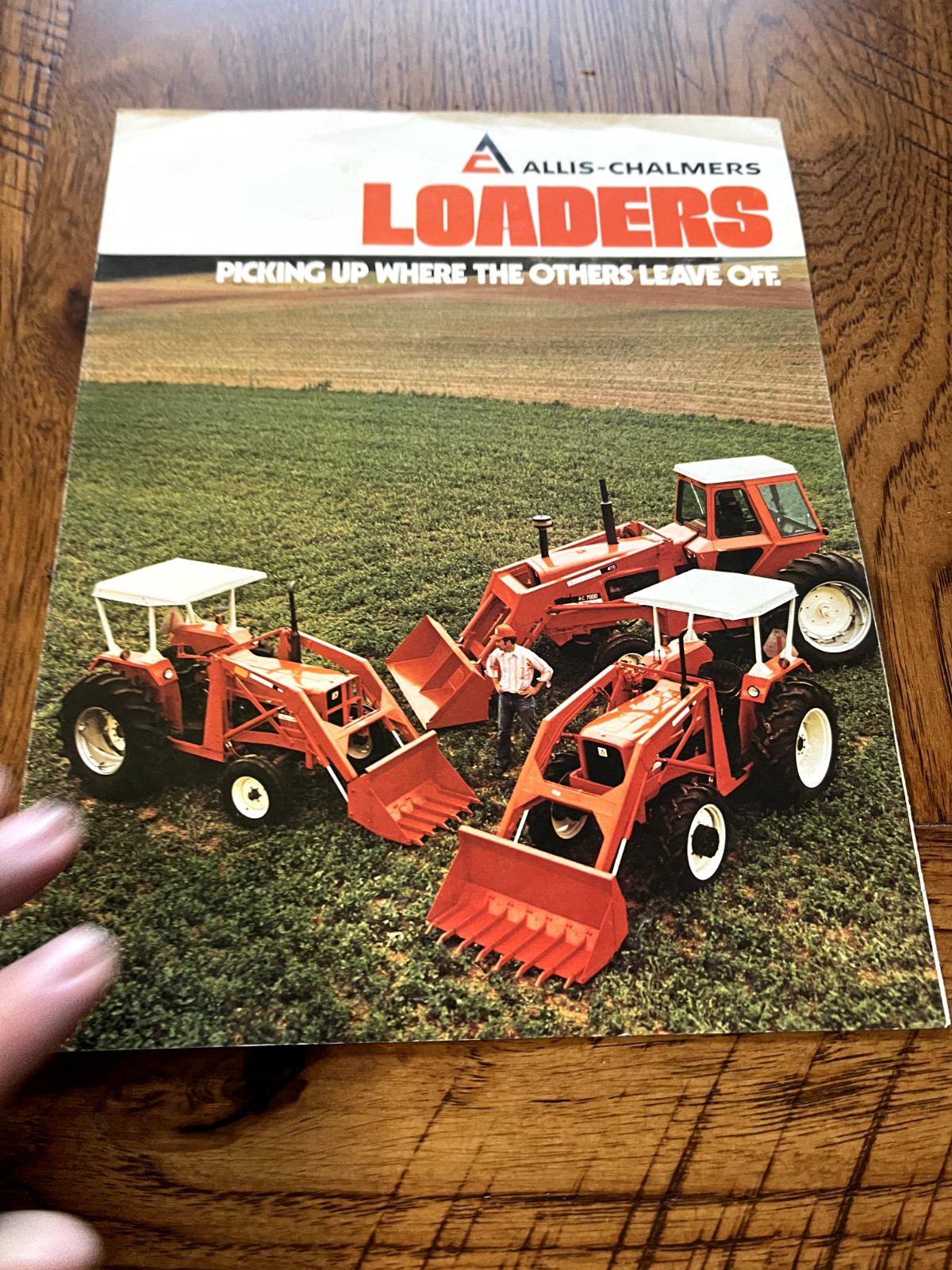 Allis Chalmers Tractor Loader For 1977 Brochure FCCA ver4