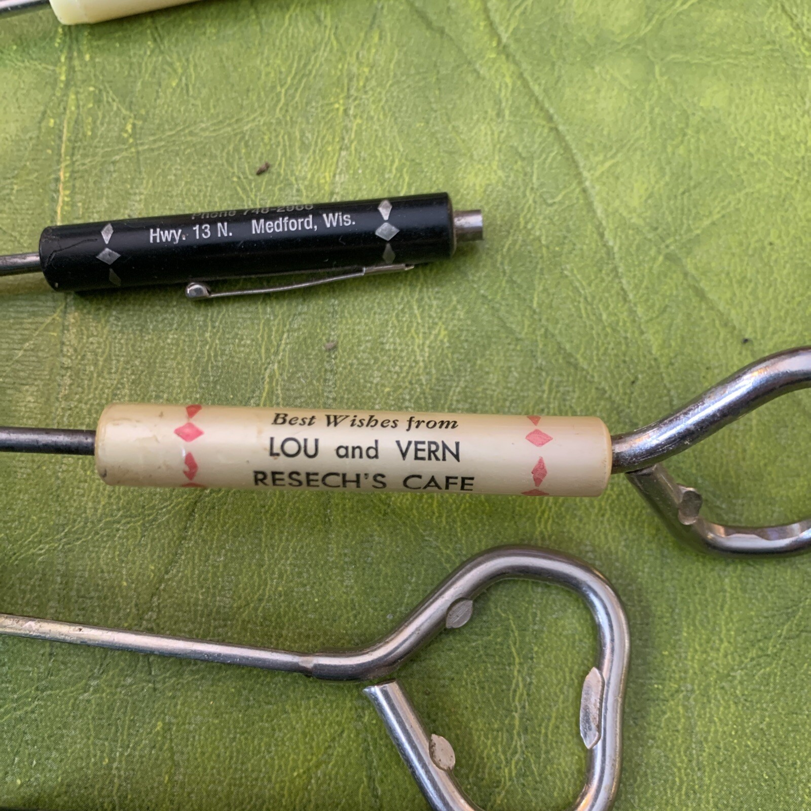 Vintage Wisconsin Pocket SCREWDRIVERS READY TOOL USA Philgas Blacksmith Paint