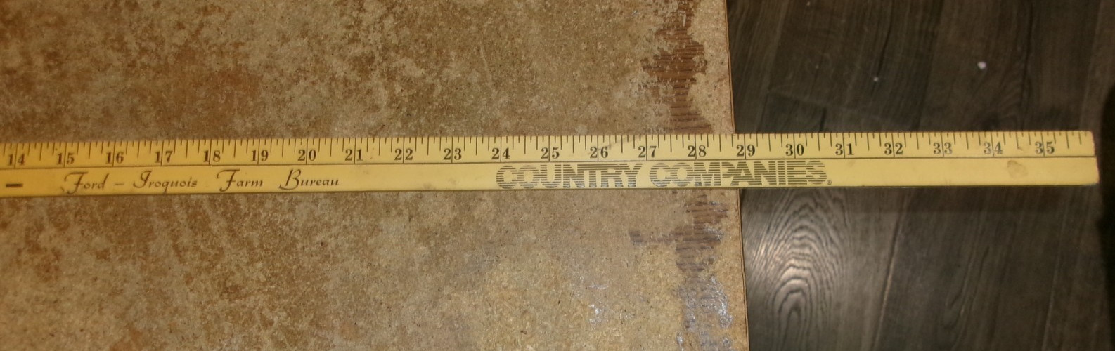 vintage ford-Iroquois FS inc. 36″ flexible plastic yardstick in good shape used