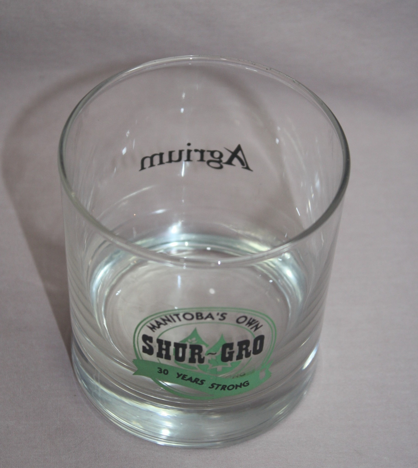ADVERTISING SHUR GRO AGRIUM DRINKING GLASS MANITOBA’S OWN 30 YEARS STRONG