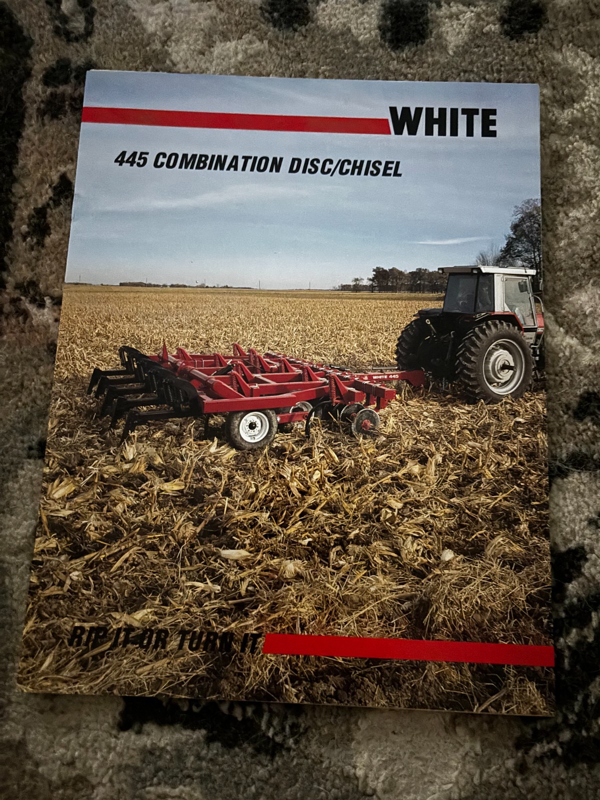 White Tractor 445 Combination Disc/Chisel Plow Brochure DCPA26