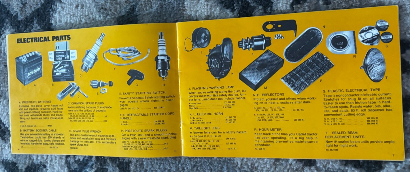 International Harvester Power Lawn Products Parts & Service 1976 Brochure DCPA26