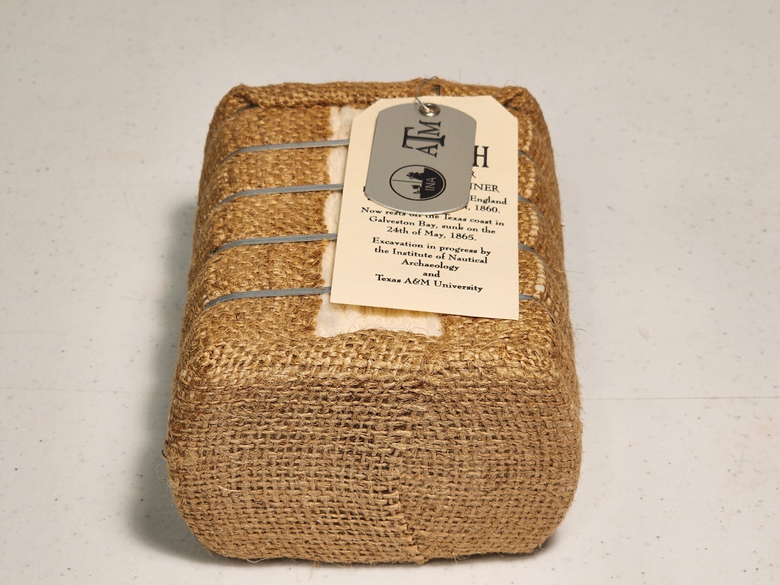 VTG Texas Mini Cotton Bale Souvenir 5″ Nautical Archaeology Program & TEXAS A&M