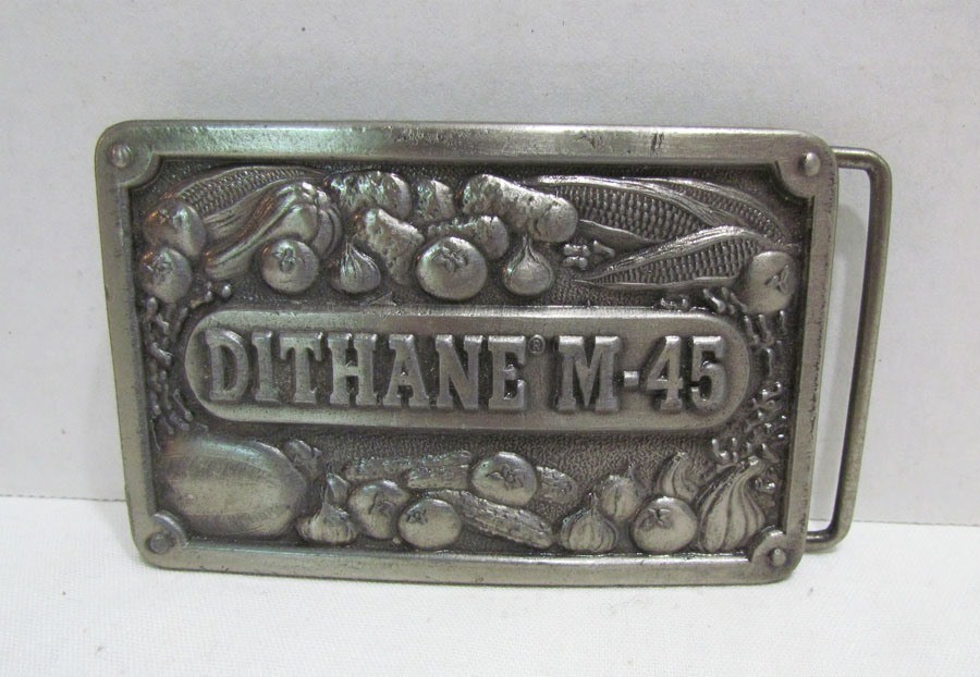 DITHANE M-45 FUNGICIDE VINTAGE METAL ADVERTISING BELT BUCKLE AGRICULTURE FARMING
