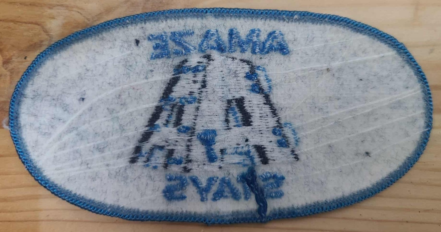 Vintage Amaze Stays Embroidered Patch Blue Border Collectible Iron-On Badge