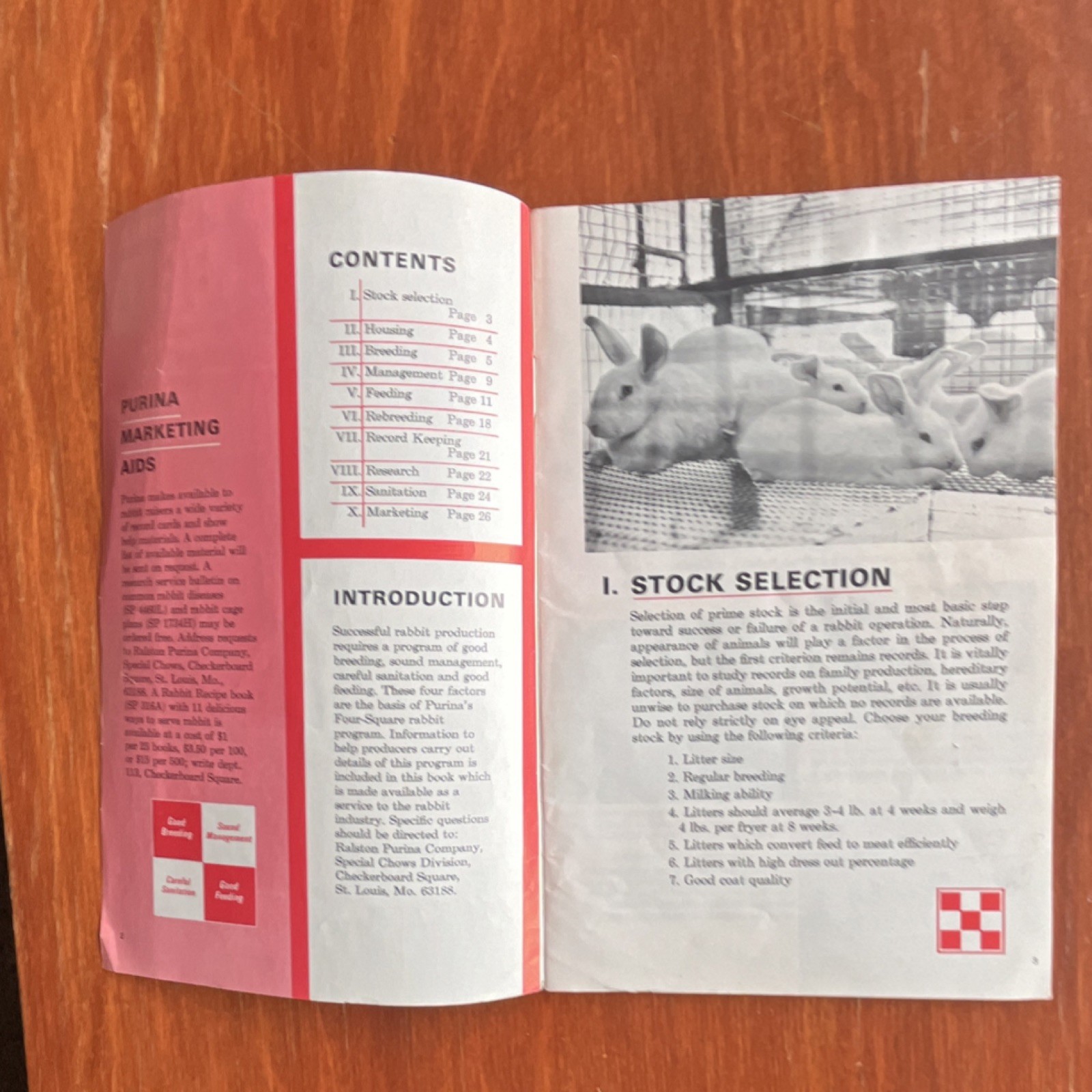 Purina Rabbit Book Brochure 1979 Original Agriculture Advertising