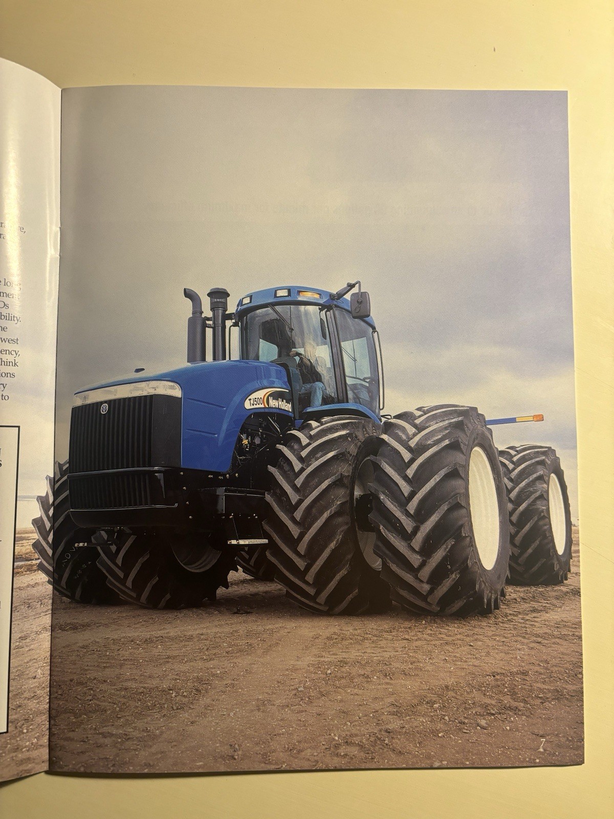 New Holland TJ 275-TJ 500 Series Tractor Brochure