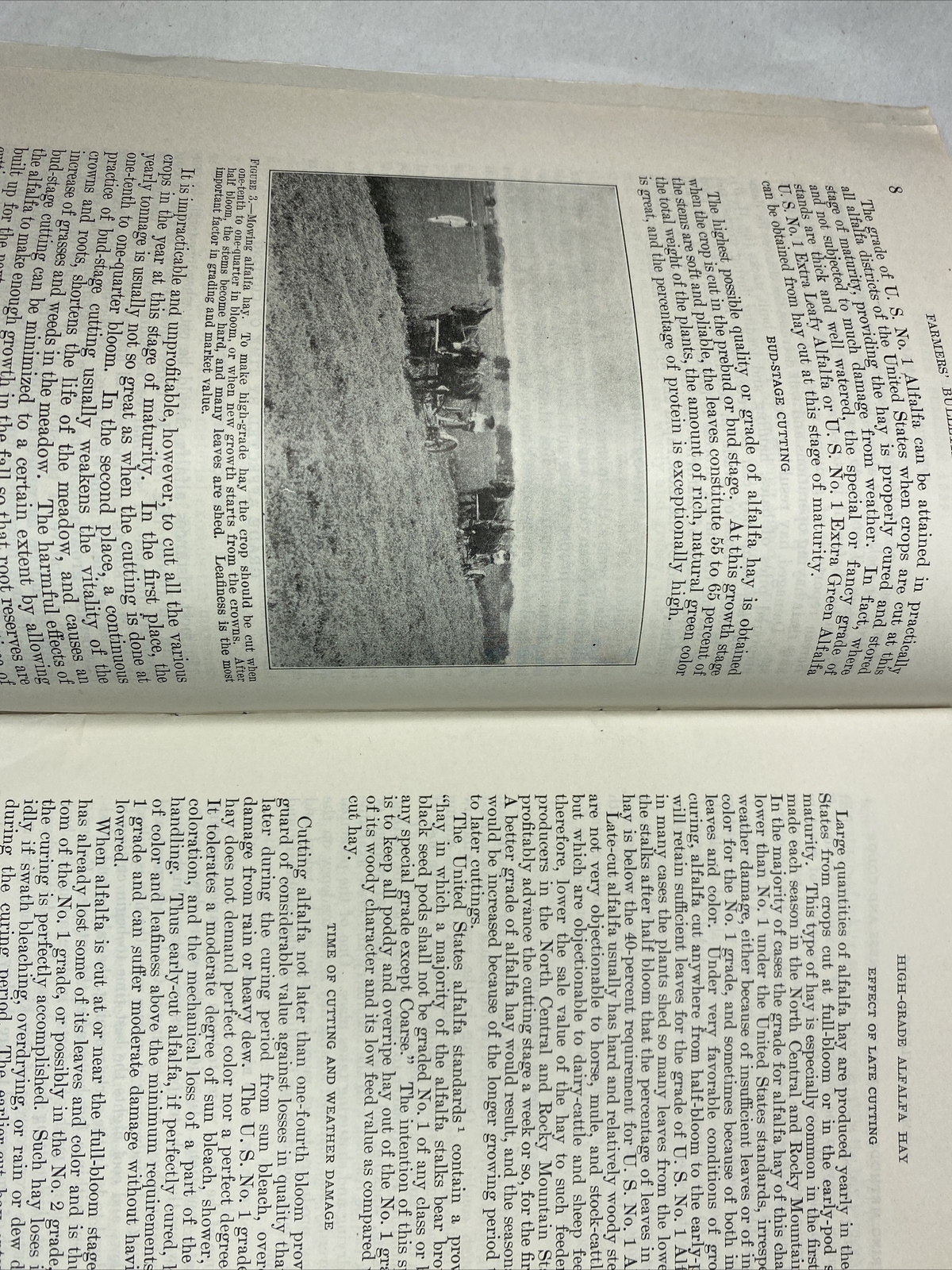 1938 USDA Farmers’ Bulletin No. 1539 High-grade alfalfa hay bailing for market