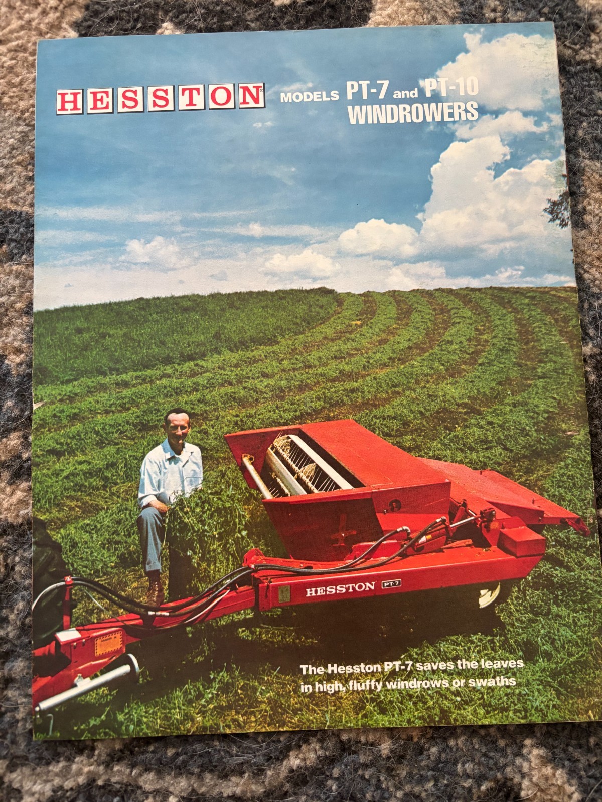 Hesston PT-7 PT-10 Windrowers Brochure AMIL26