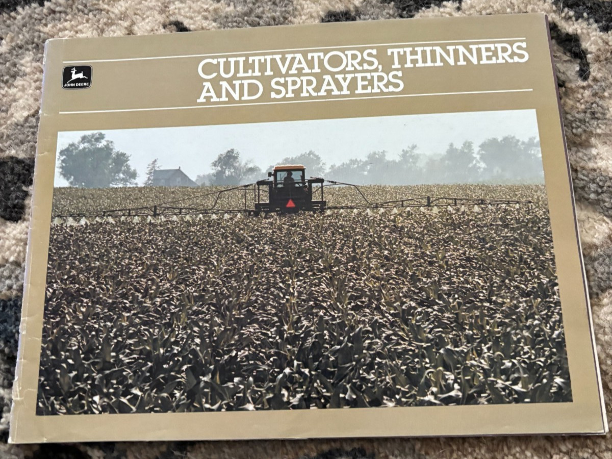 John Deere Sprayers Thinners & Cultivators For 1984 Brochure FCCA25