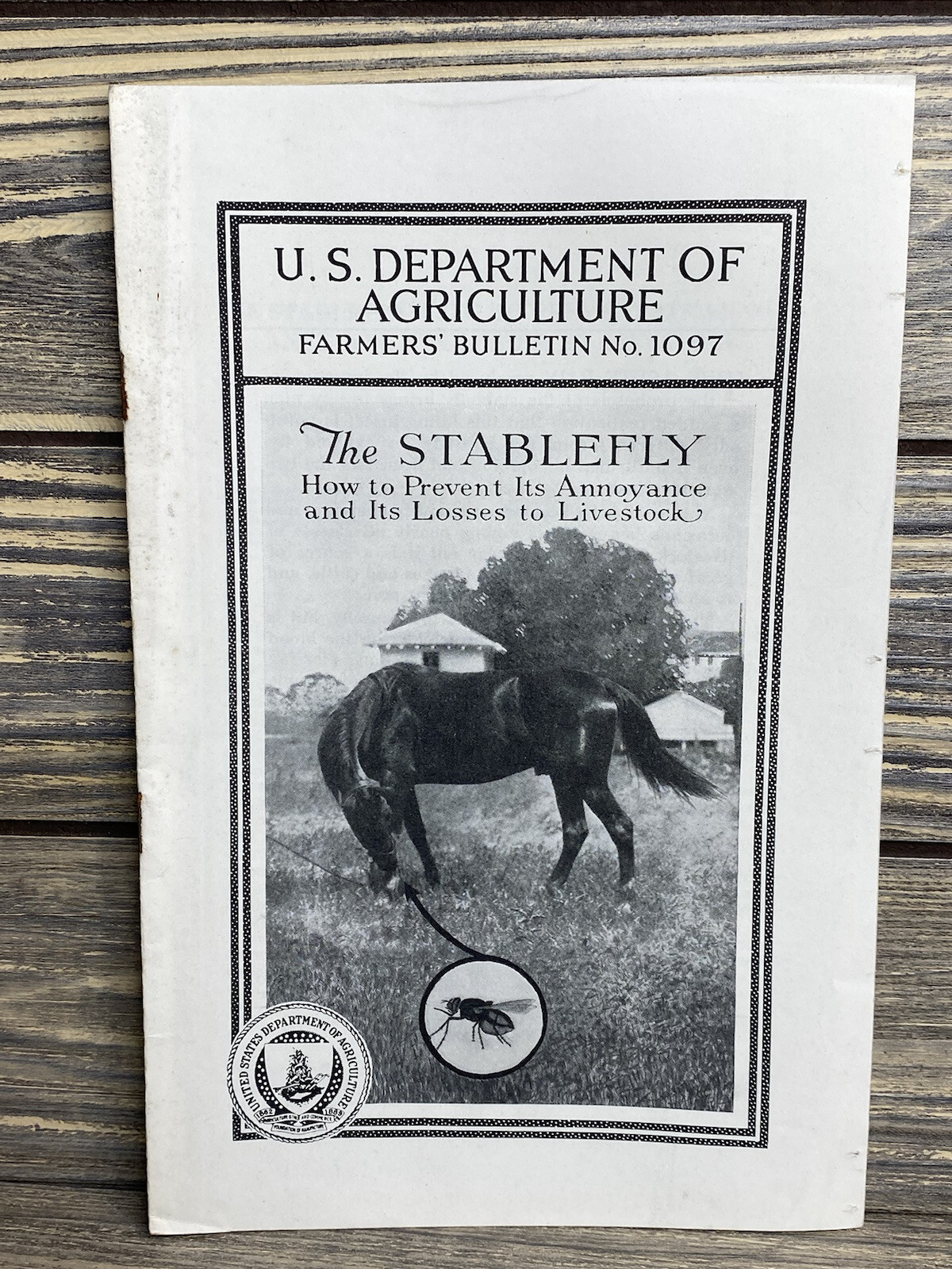 Vintage Farmers Bulletin US Dept of Agriculture No 1097 The Stable Fly 1939