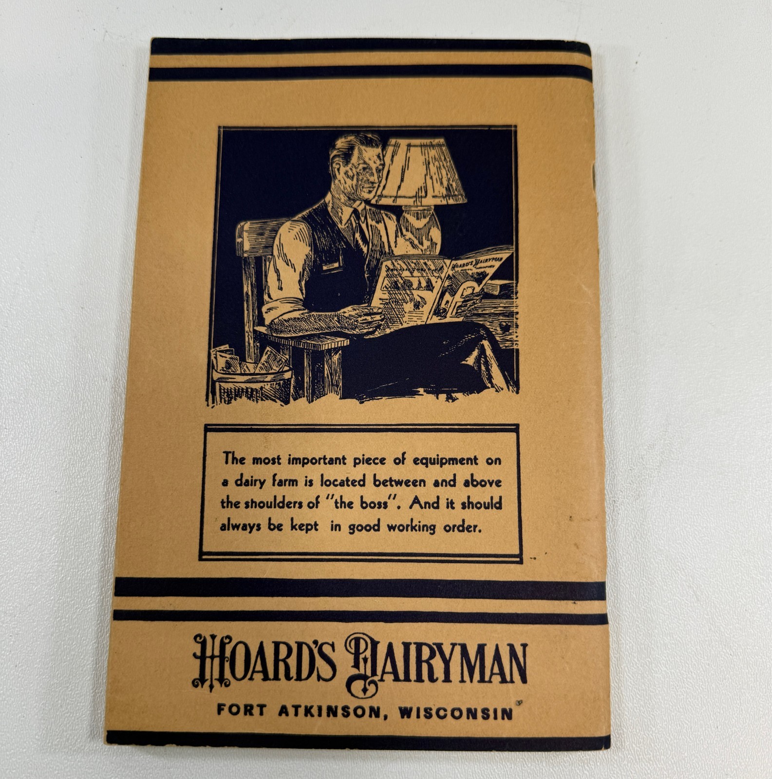 Rare 1942 THE HOARD’S DAIRYMAN FEED GUIDE Cattle Poultry Horses Swine Farming