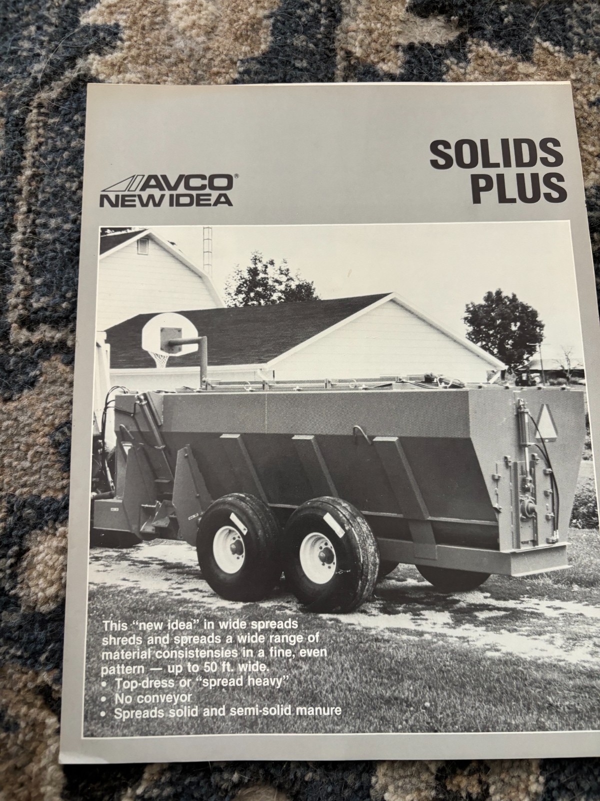 New Idea 382 384 Solid Plus Manure Spreader Brochure AMIL26