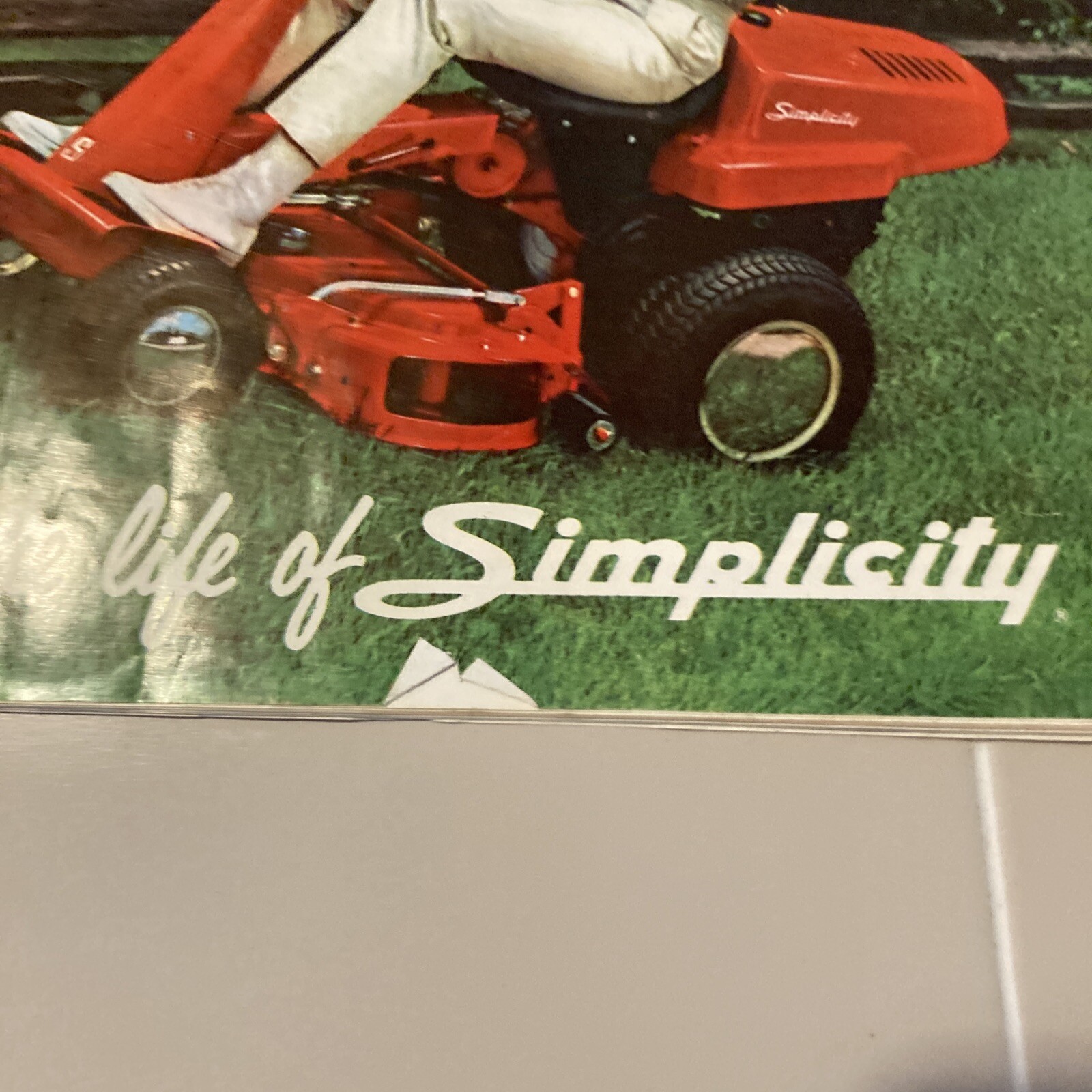 Simplicity Color 1966 Brochure …. Live The Life Of Simplicity Lawn Tractors