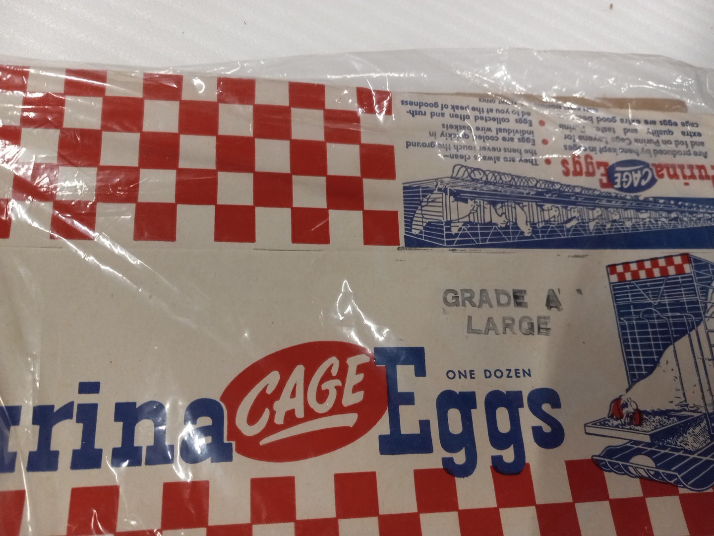VINTAGE PURINA CAGE EGGS 1 DOZEN PAPER CARTON Ted White Checkered