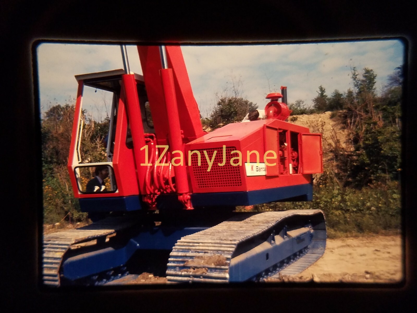AC1918 35mm Slide of an Allis-Chalmers from MEDIA ARCHIVES EXCAVATOR