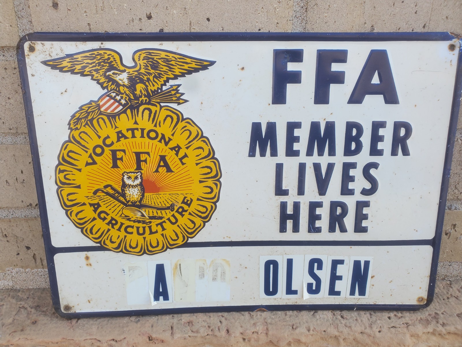 13-1/2″ X 9-1/2″ Metal Sign FFA Member Lives Here Vocational Agriculture Farmers