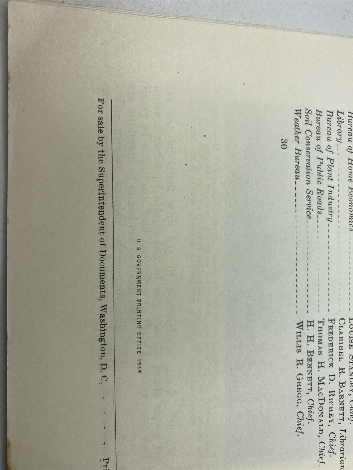 1938 USDA Farmers’ Bulletin No. 1539 High-grade alfalfa hay bailing for market