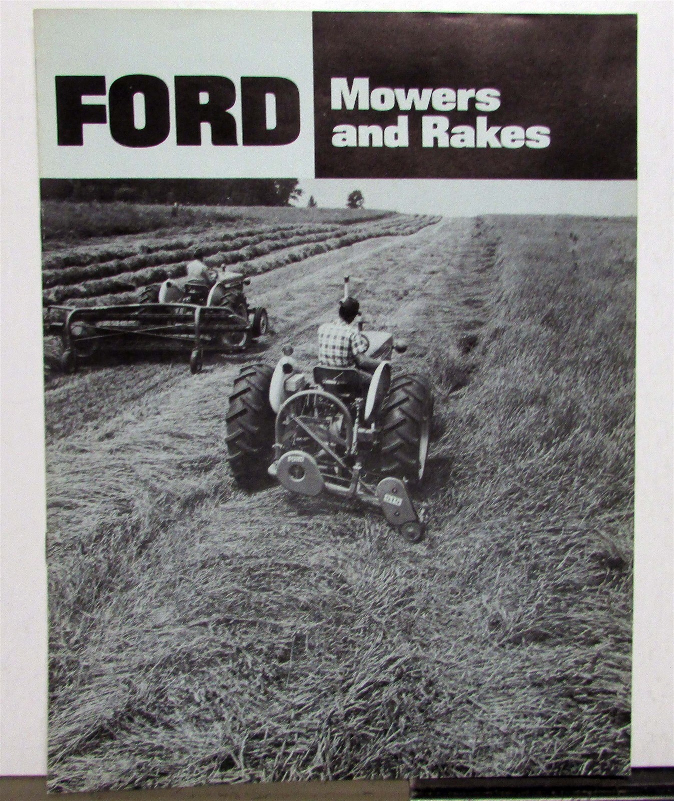 1970 Ford Mowers & Rakes Specifications Agriculture Sales Brochure
