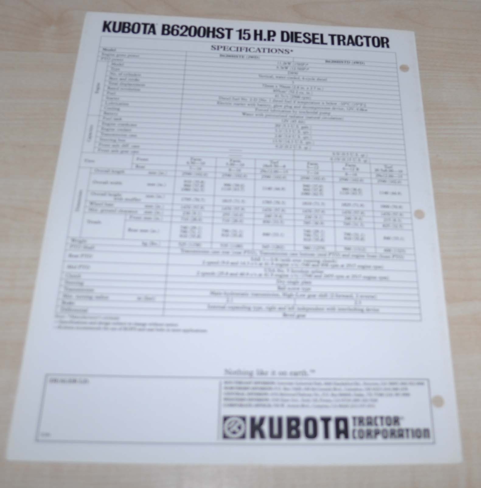 Kubota B6200HST Compact Diesel Tractor Japanese Brochure