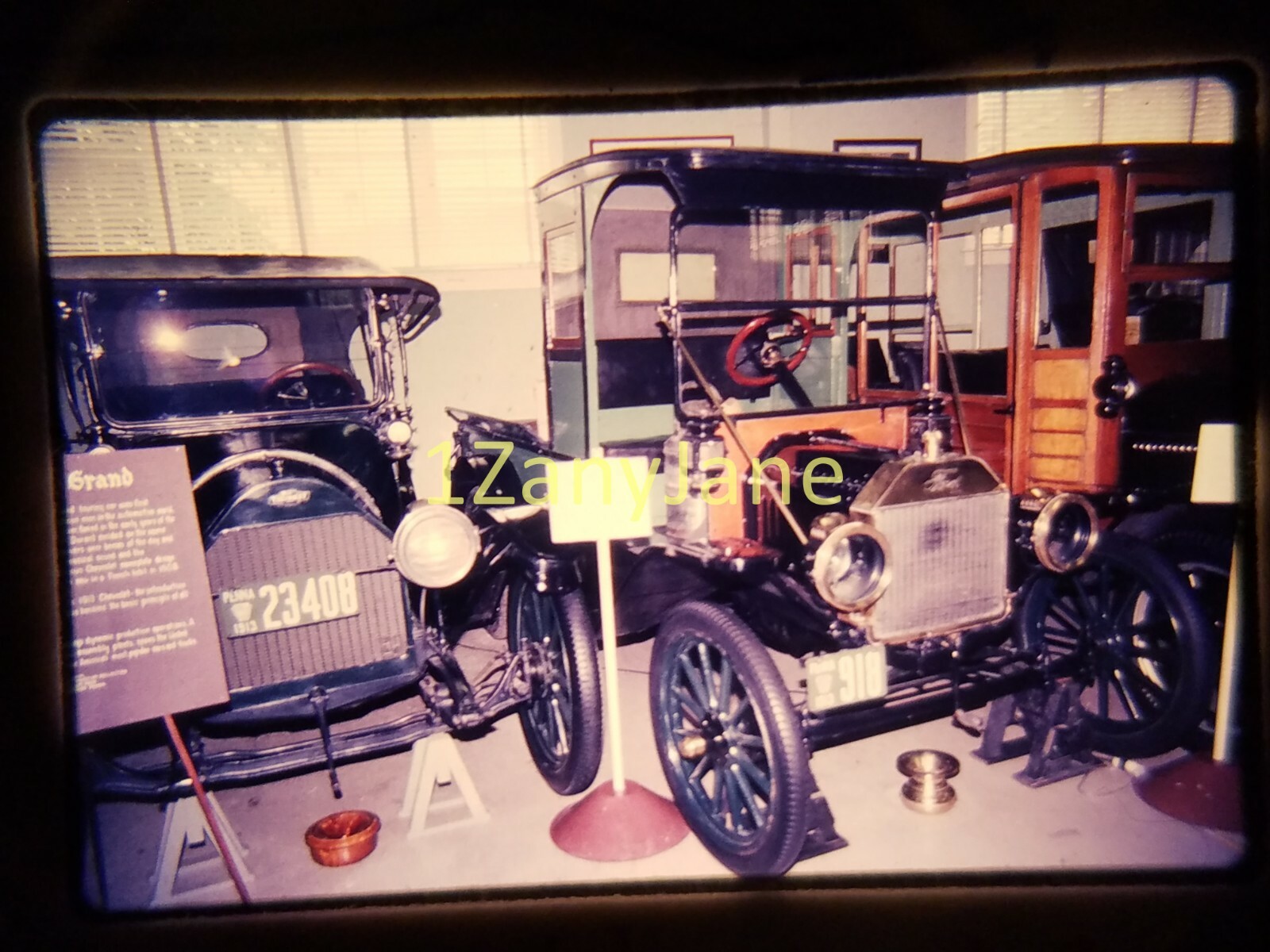 AC3102 35mm Slide of an Allis-Chalmers from MEDIA ARCHIVES 13 FORD AND 13 CHEVY