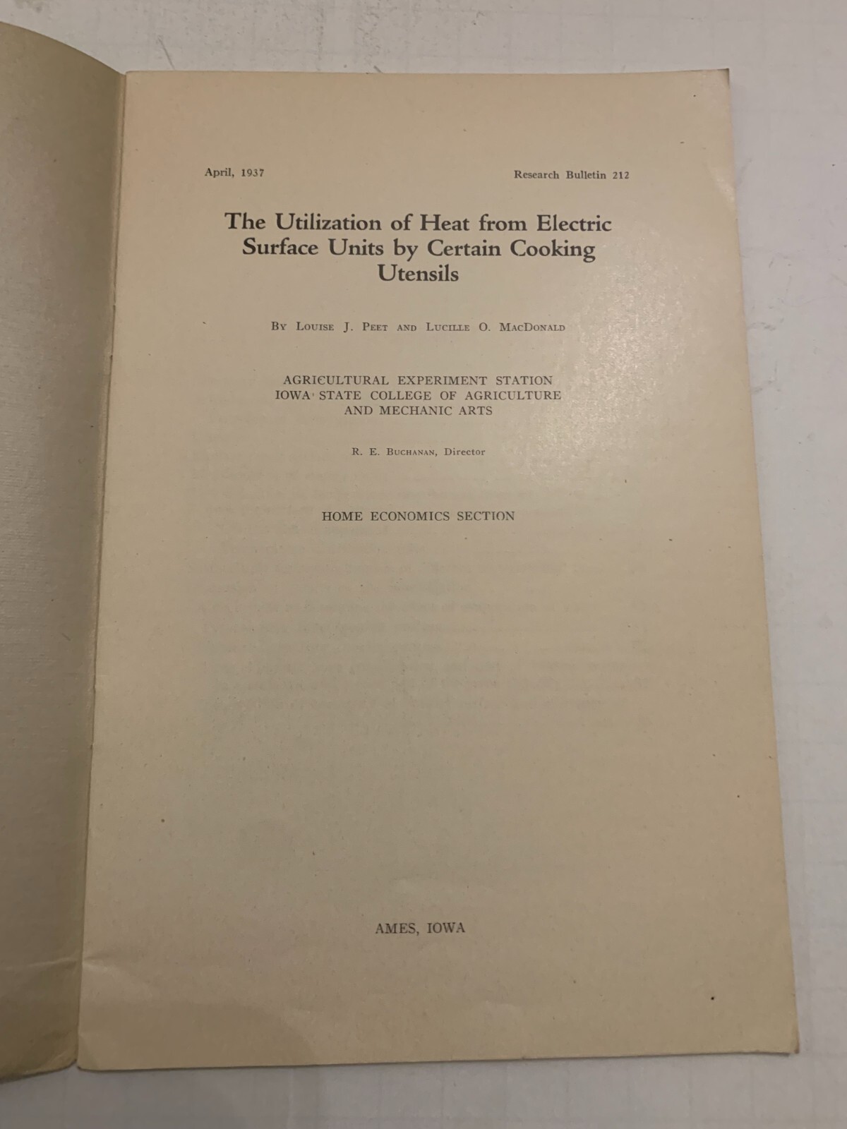 1937 Utilization of Heat from Electric Surface Units by Certain Cooking Utensils
