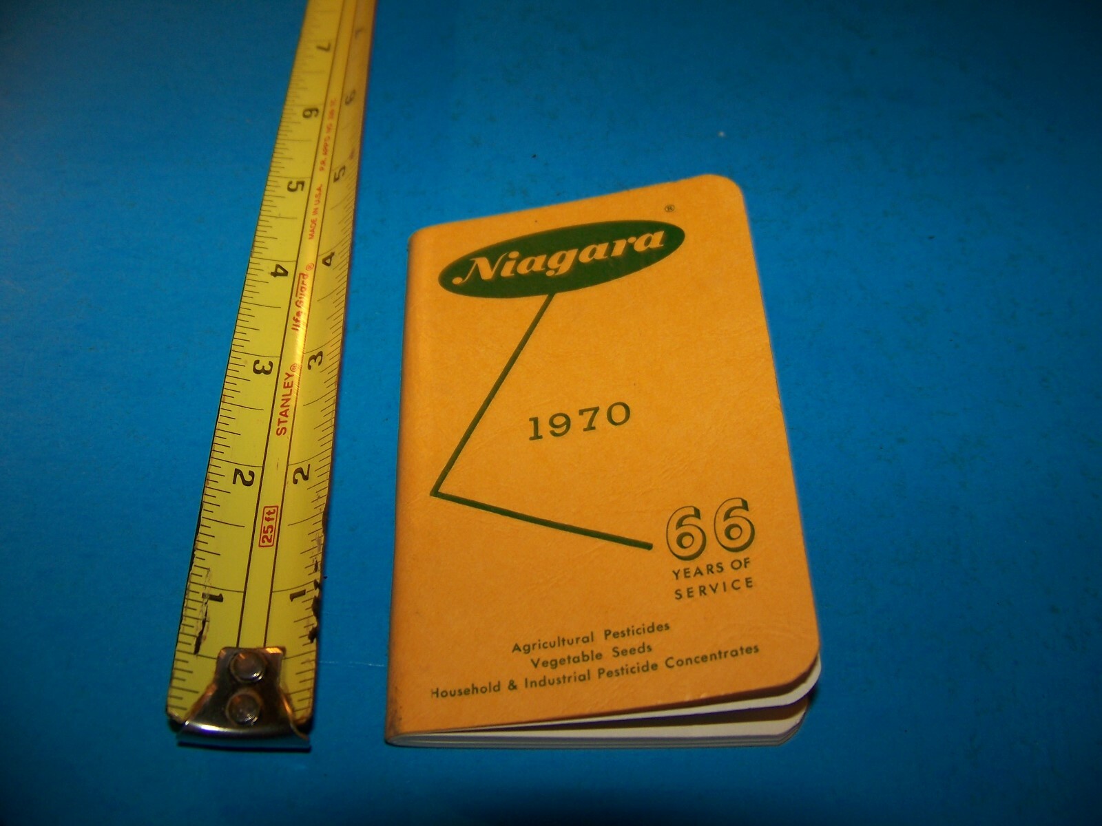 Niagara Brand Farmers “Daily Reminder” Memo Booklet Vintage 1970