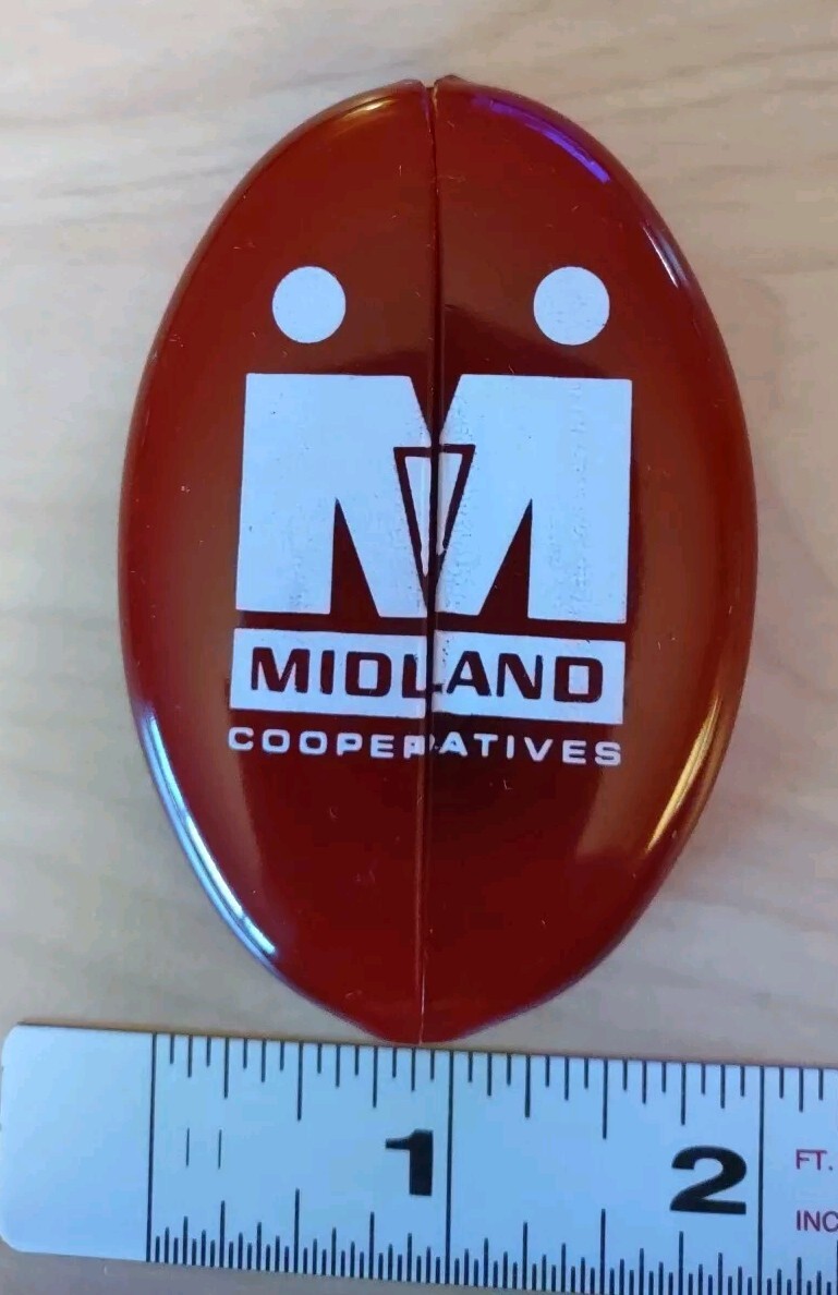 Midland Cooperatives Vintage 1970’s Red Oval Vinyl Coin Pouch