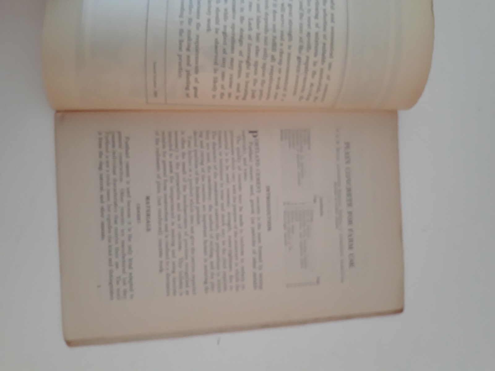 Plain concrete for farm use farmers bulletin 1297 1922 28 pages Usda Farmcore JJ